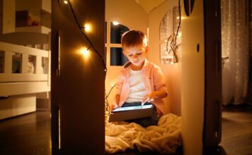 Precaución con los juguetes inteligentes de los niños juguetes inteligentes